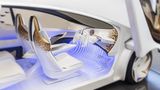 Toyota integriert sogar einen Assistenten namens Yui, der die künstliche Intelligenz des Autos nutzt in das Bedienkonzept