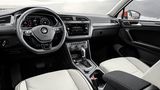 VW Tiguan Allspace - identisch in Reihe eins