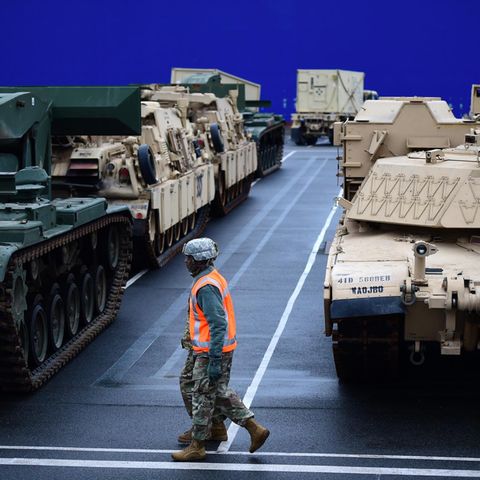 Die Brigade ist mit M1 Abrams Kampfpanzern und Bradley Schützenpanzern ausgerüstet.