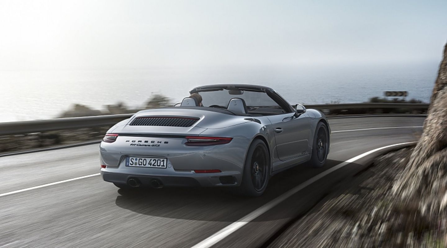 Porsche 911 GTS Cabrio