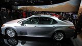 Toyota Camry 2018 - fünf Zentimeter mehr Radstand