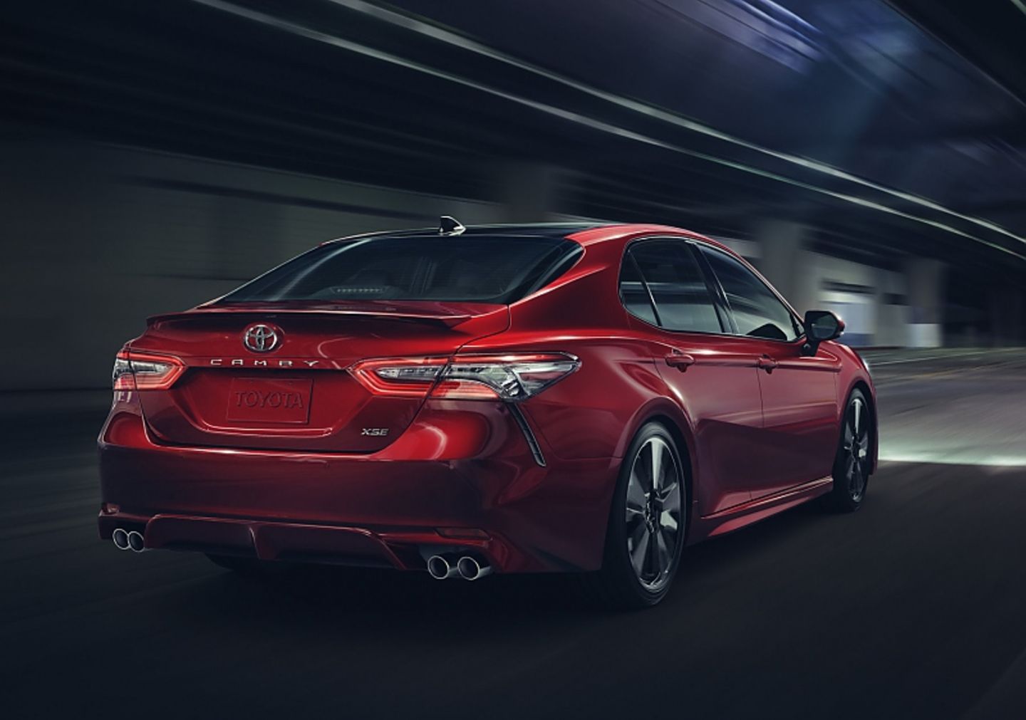 Toyota Camry 2018 - LED-Leuchten am Heck