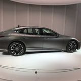 Lexus LS 500 ist 5,24 Meter lang