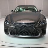 Der Diablo-Kühlergrill symbolisiert die Sportlichkeit