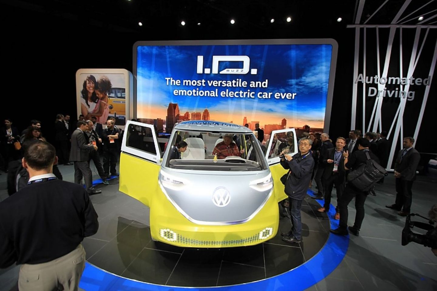 VW I.D. Buzz