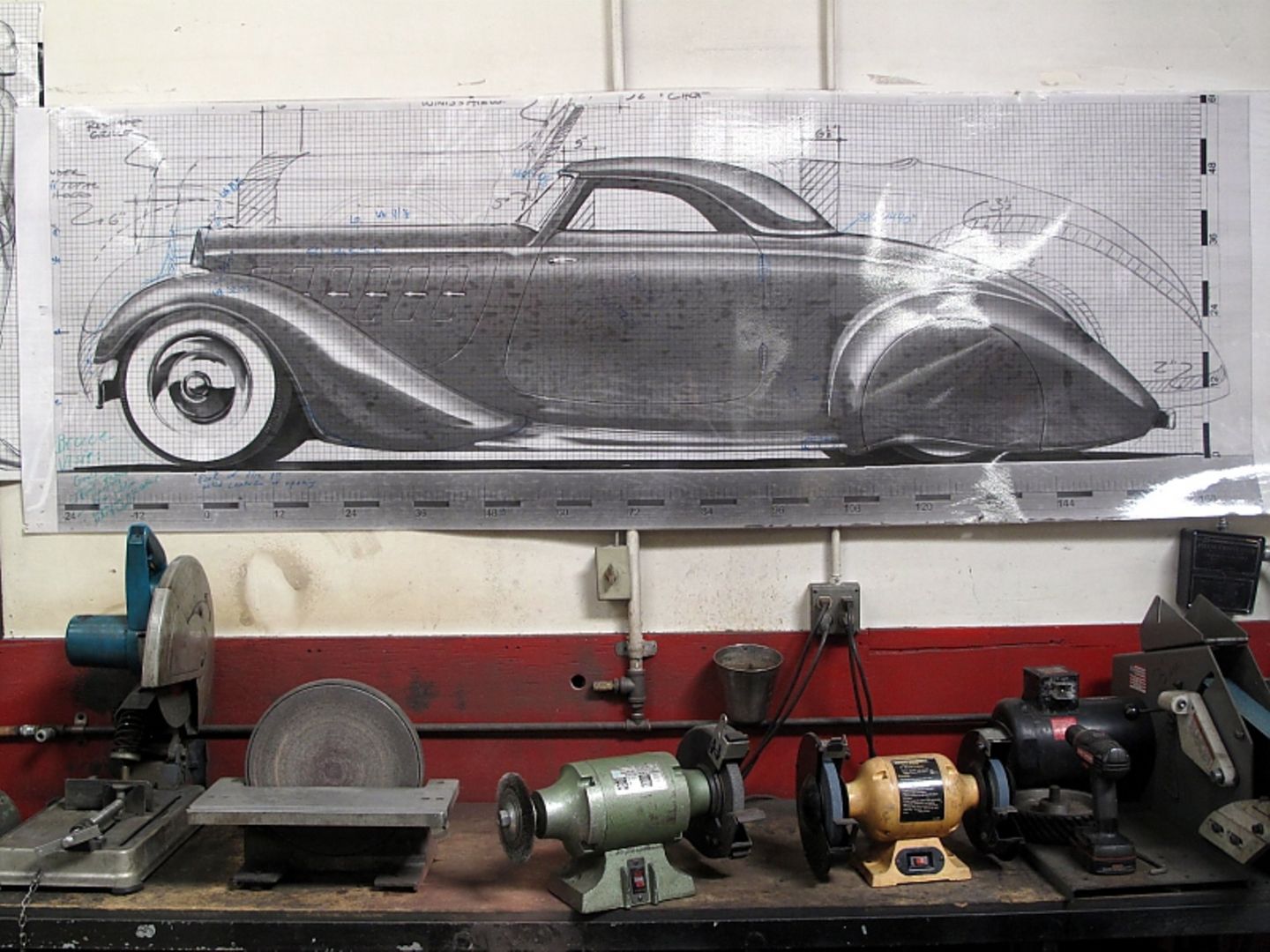 Hollywood Hot Rods in Burbank / California