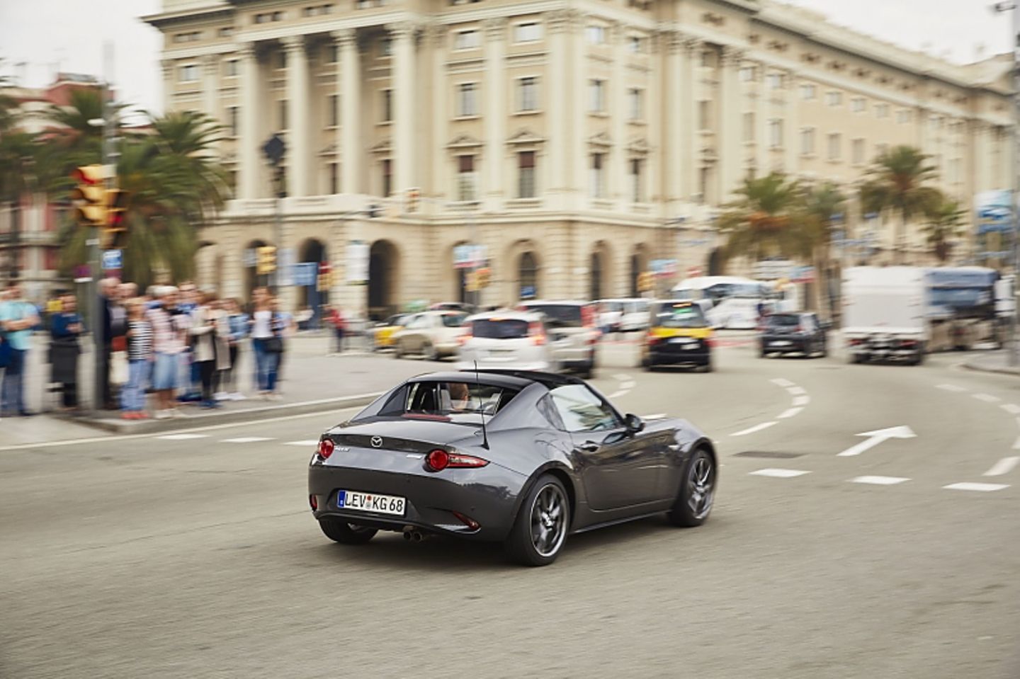 Mazda MX-5 RF 2.0 - eine neue Karosserievariante
