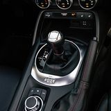 Mazda MX-5 RF 2.0 - auf Wunsch auch mit Sechsgang-Automatik