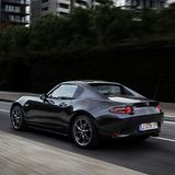 Mazda MX-5 RF 2.0 - 2.700 Euro teurer als der Roadster