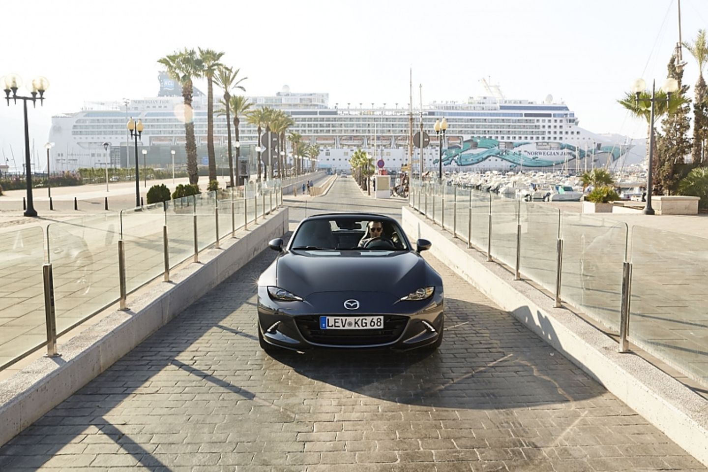 Mazda MX-5 RF 2.0