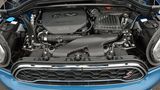 Cooper S, das bedeutet Vierzylinder-Turbo mit 141 kW / 192 PS