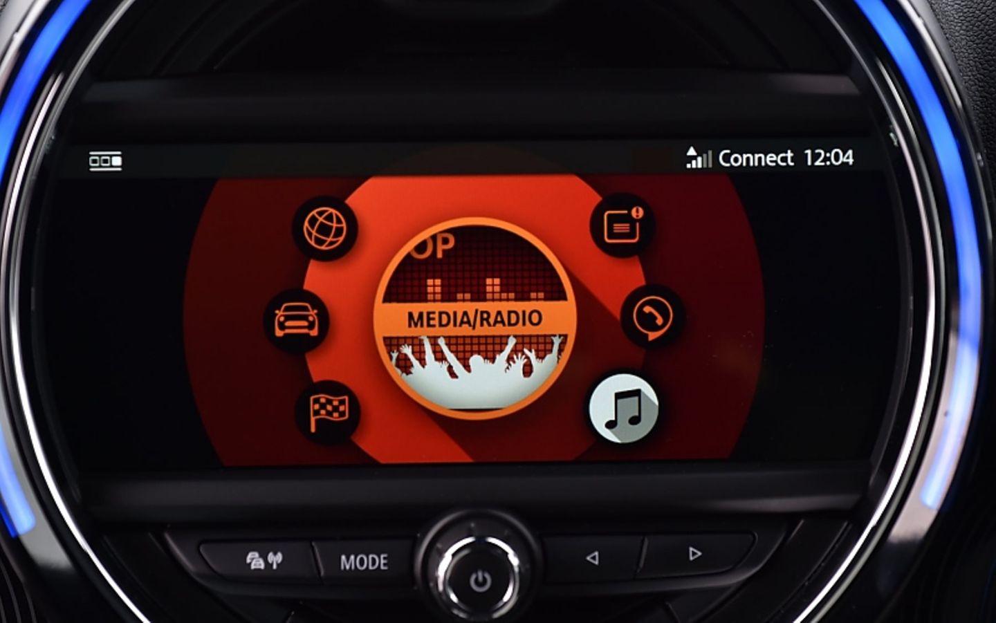 Das Infotainment bietet einiges