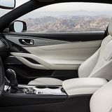 Das Cockpit des Infiniti Q60.