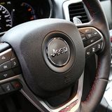 Das Lenkrad liegt gut in der Hand