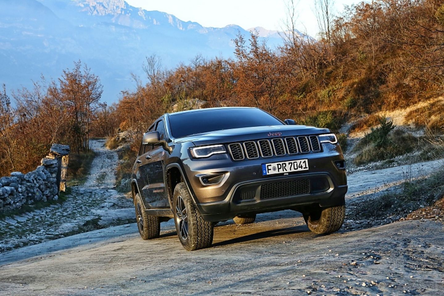 Jeep Grand Cherokee Trailhawk (MJ 2017)
