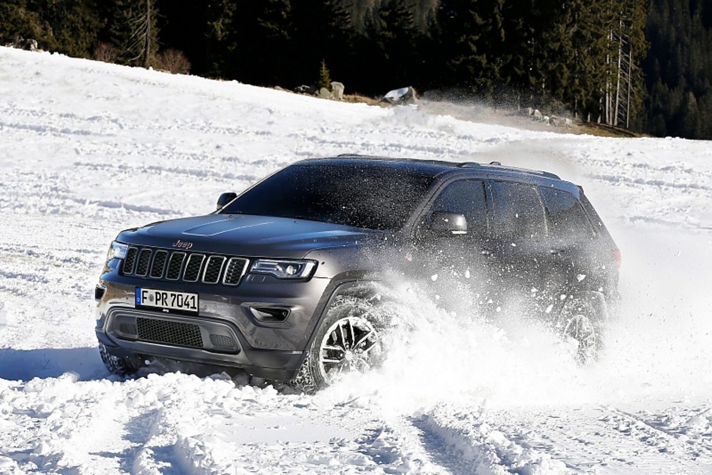 Jeep Grand Cherokee Trailhawk (MJ 2017)