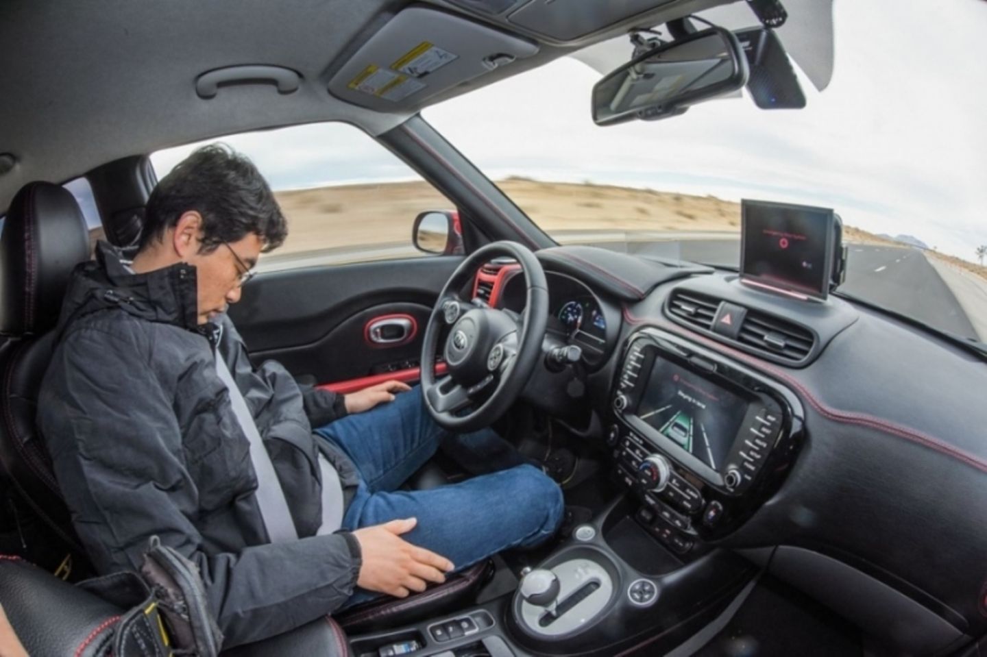 Wenn das autonome Fahren Realität ist, ist auch ein Nickerchen möglich