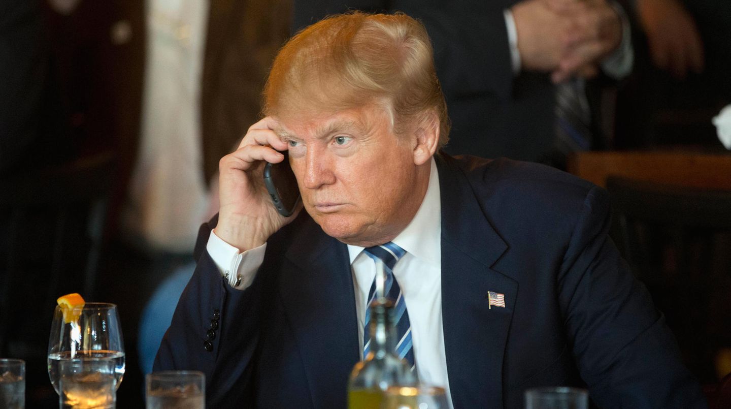 Donald Trump Android Smartphone