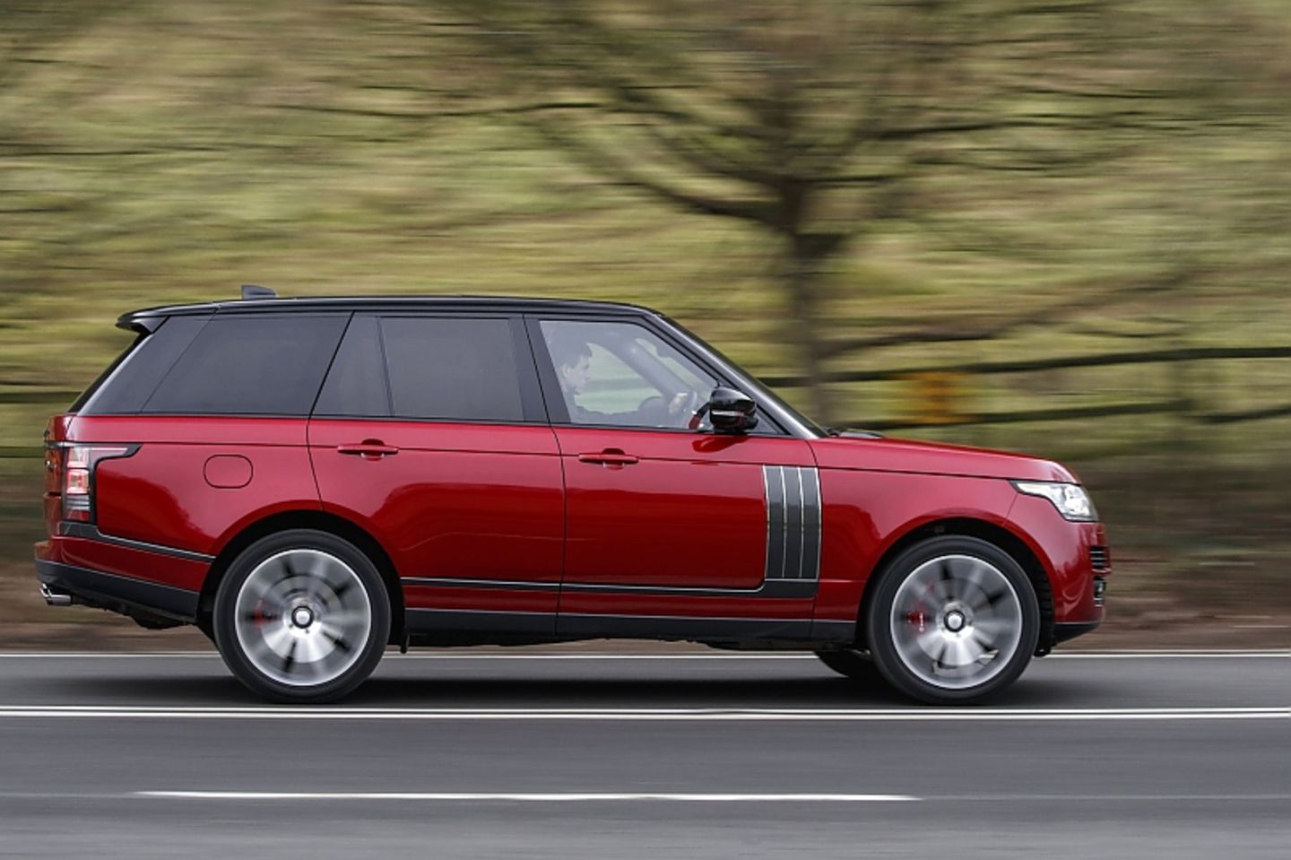 Der Range Rover Autobiography Dynamic ist fünf Meter lang