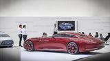 Der Vision Mercedes-Maybach 6 ist ein echter Hingucker.