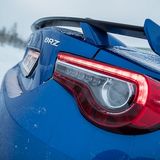 Der Heckspoiler ist neu.