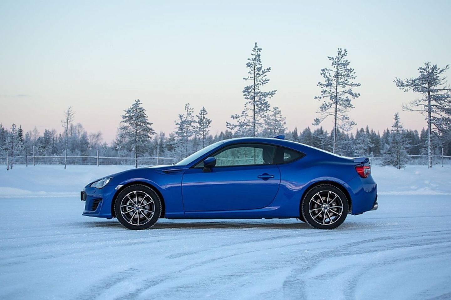 Der Subaru BRZ ist 4,24 Meter lang.