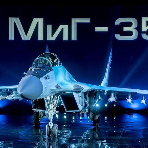 Der Jet wurde in Gegenwart von Präsident Putin vorgestellt.  