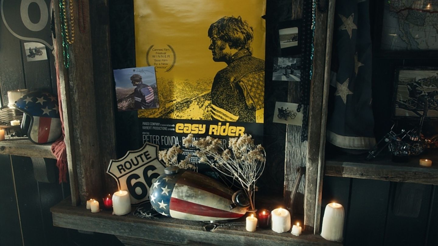 Der Clip nimmt den Hollywood-Klassiker "Easy Rider" auf die Schippe