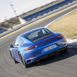 Auch die heckgetriebenen GTS-Varianten haben die breite "Allradspur"