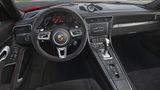 Im Cockpit erwartet den Fahrer die typische Porsche-Landschaft