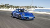 Porsche 911 Carrera 4 GTS