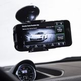 Mit der Porsche Track Precision App kann der Fahrer seine Runden auf der Rennstrecke analysieren