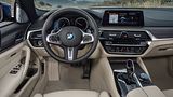 Das Cockpit des BMW 5er Touring