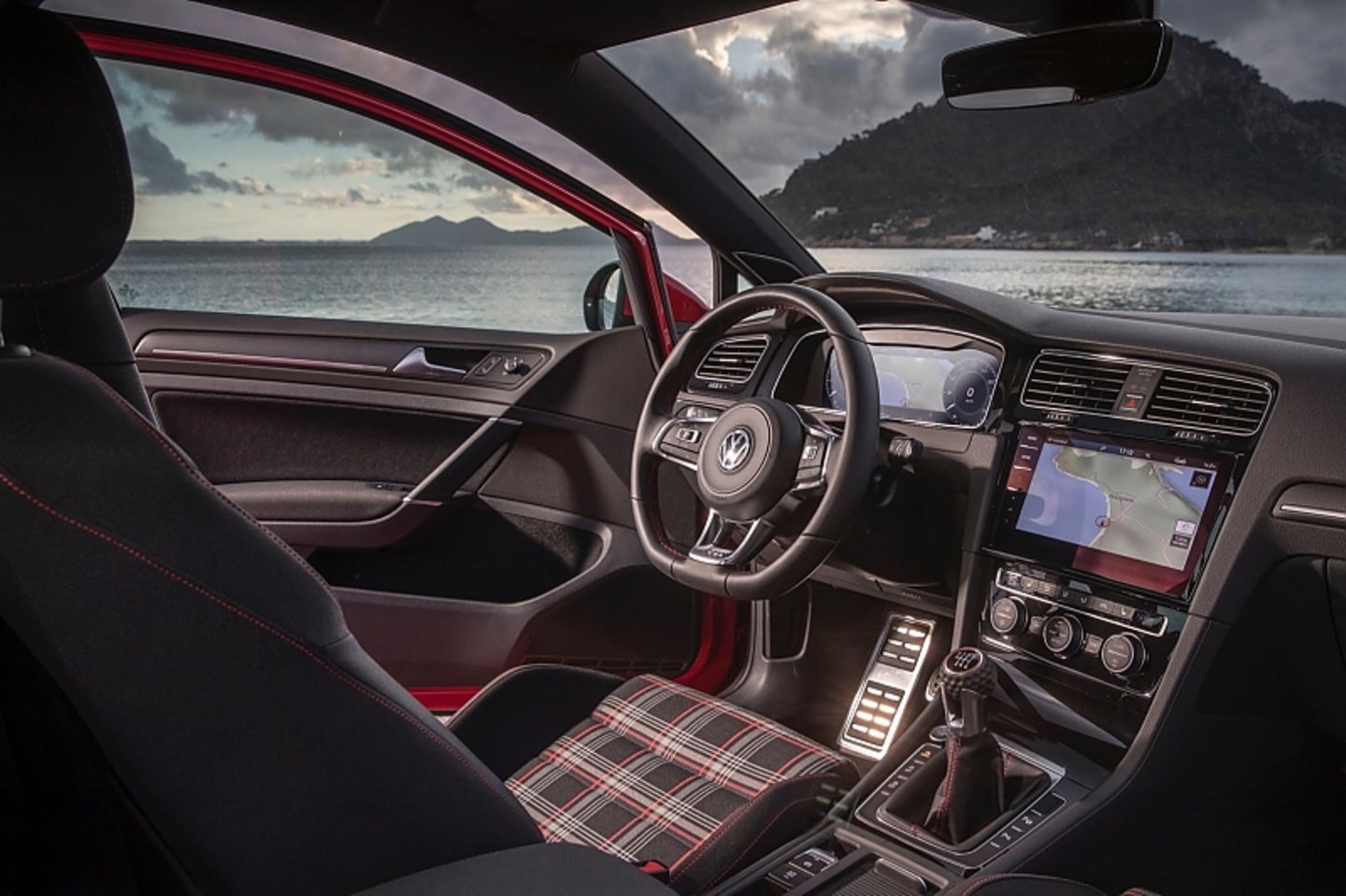 Volkswagen Golf GTI