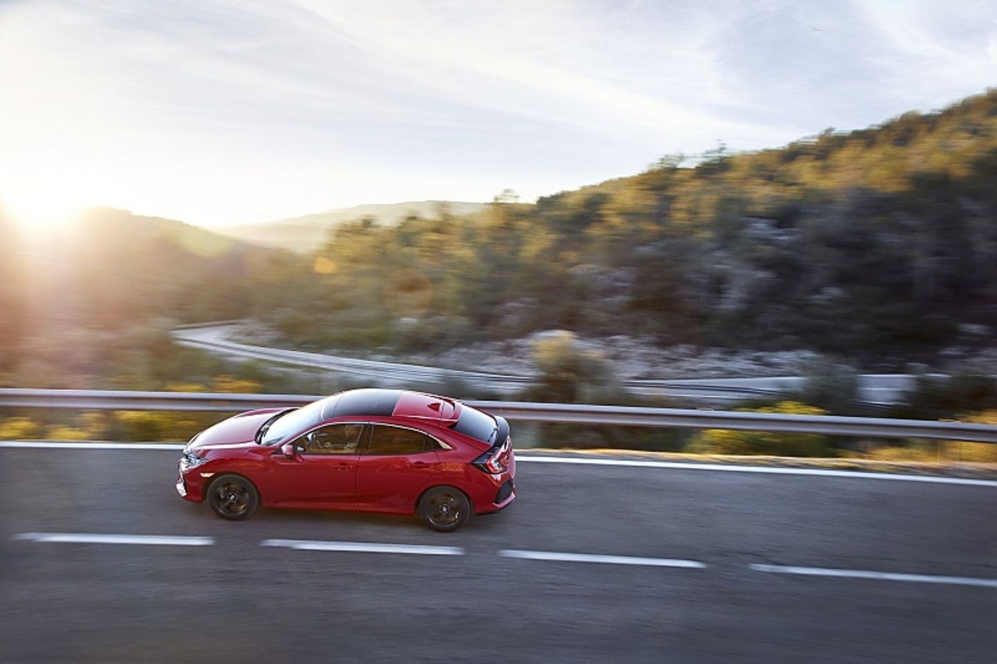 Der Honda Civic hat in der Länge um 13,6 Zentimeter zugelegt
