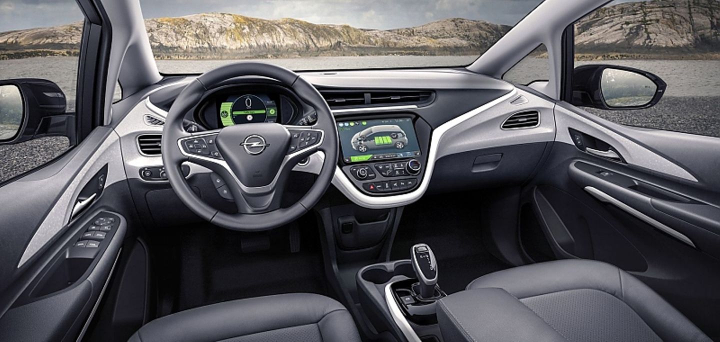 Das Cockpit des neuen Opel Ampera-e.