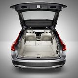 Der Kofferraum fasst maximal 1.526 Liter