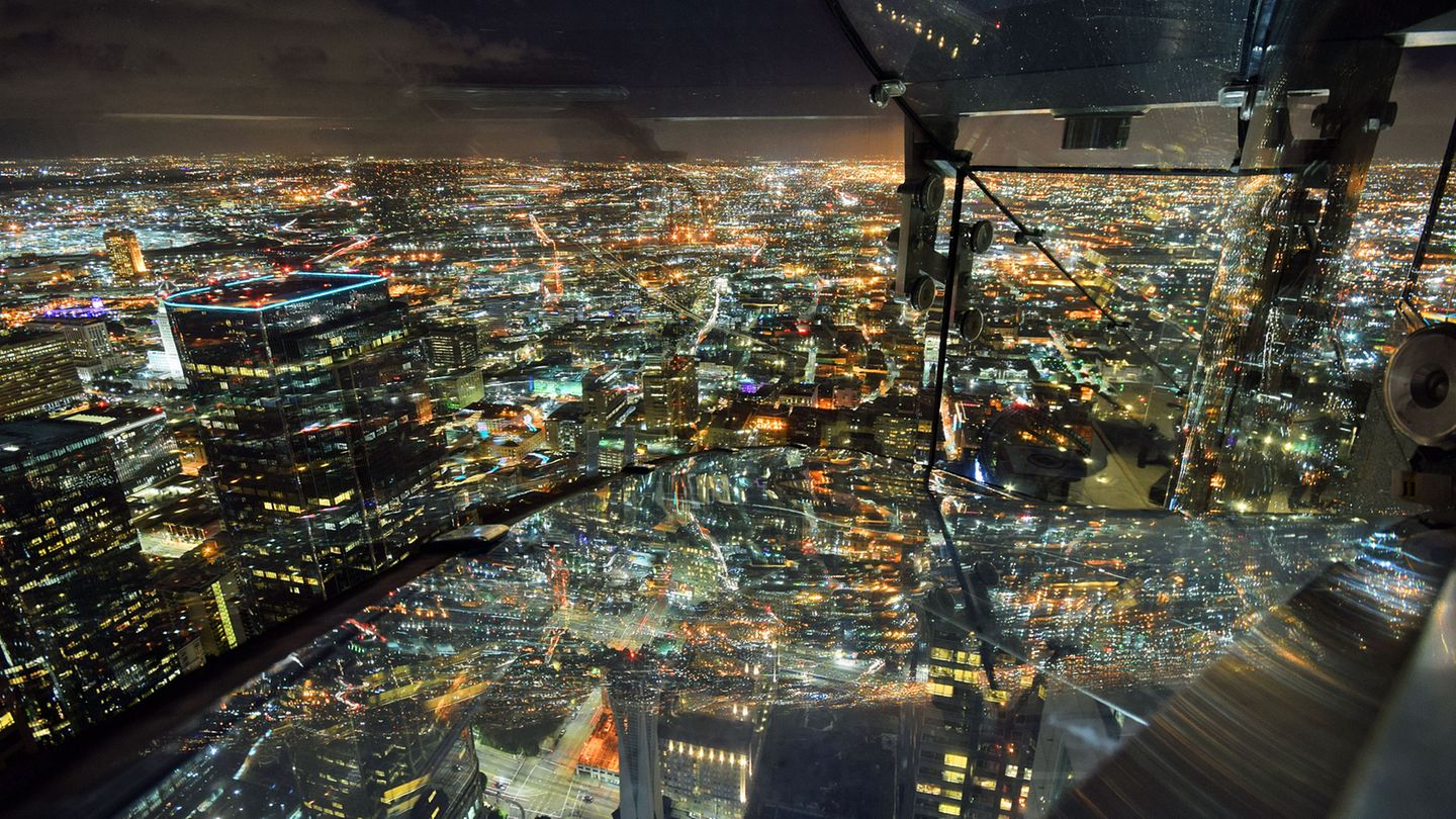 OUE SkySpace in Los Angeles OUE SkySpace in Los Angeles