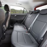 Kia Rio 1.0 T-GDI - hinten können zwei Personen gut sitzen