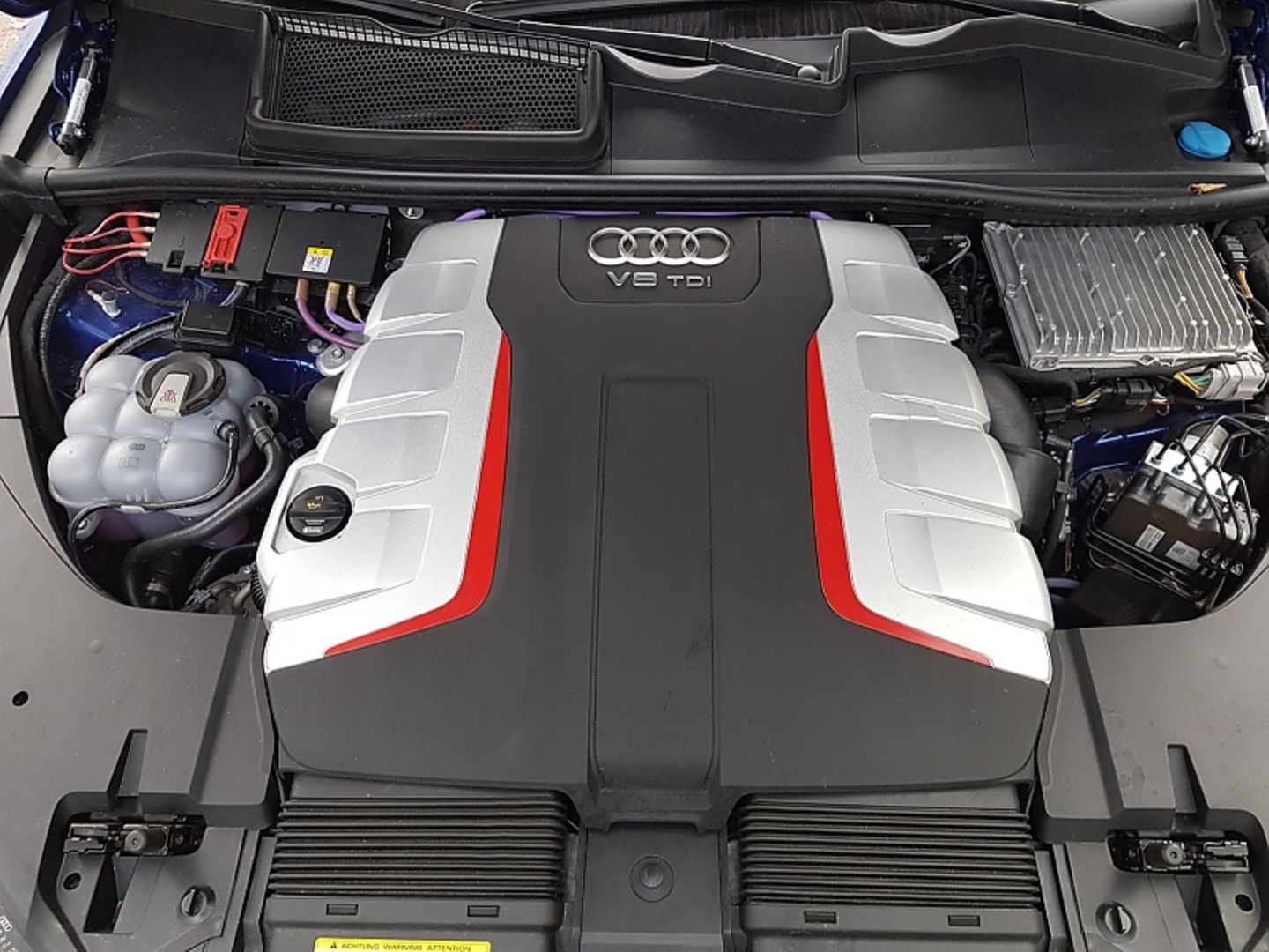 Audi S Q7 - der V8-Kraftprotz mit vier Litern Hubraum