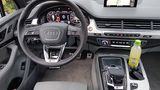 Das Cockpit des Audi S Q7 - seine animierten Anzeigen kosten allerdings extra