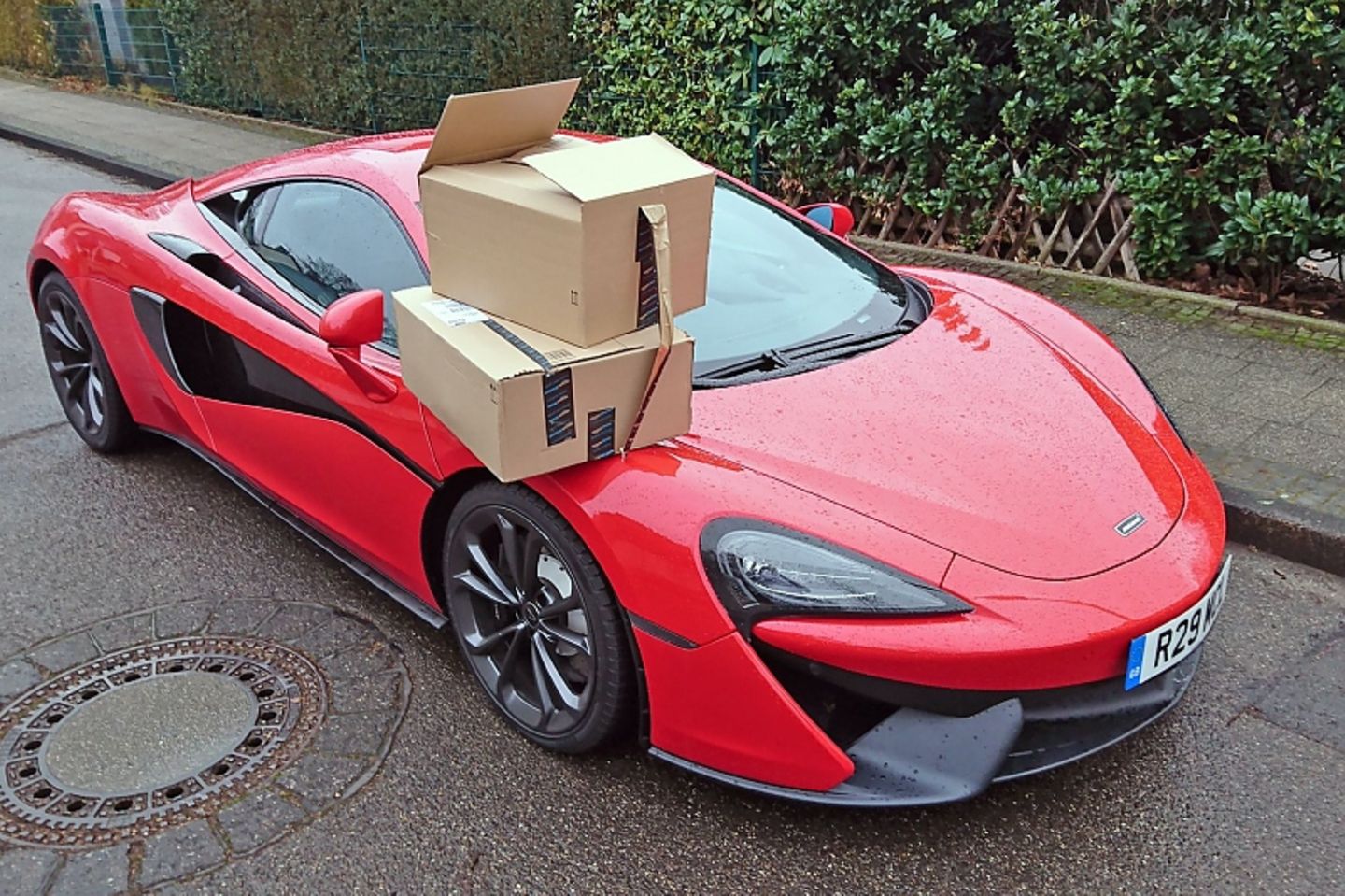 Als Einkaufswagen bietet er sich nicht gerade an.