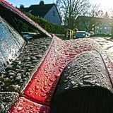 Hartes Eis auf heißen Kurven.