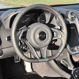 Das Cockpit des McLaren 540C.