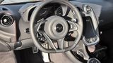 Das Cockpit des McLaren 540C.