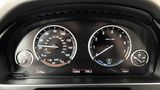 BMW X5 xDrive 40e - die Instrumente unterscheiden sich kaum von den der Verbrenner