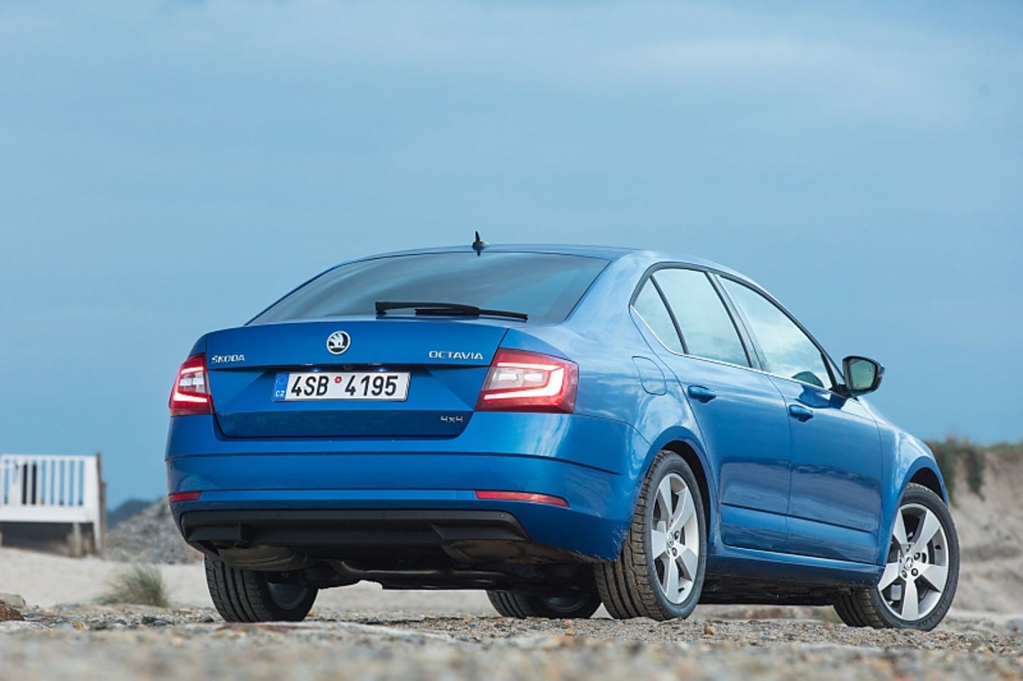 Skoda Octavia 2.0 TDI DSG - auch am Heck gibt es LED-Leuchten