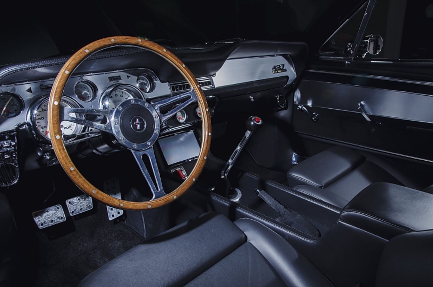 Das Cockpit des Ford Mustang Eleanor