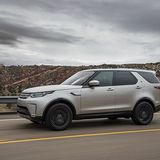 Der neue Land Rover Discovery der fünften Generation ist 4,97 Meter lang,...