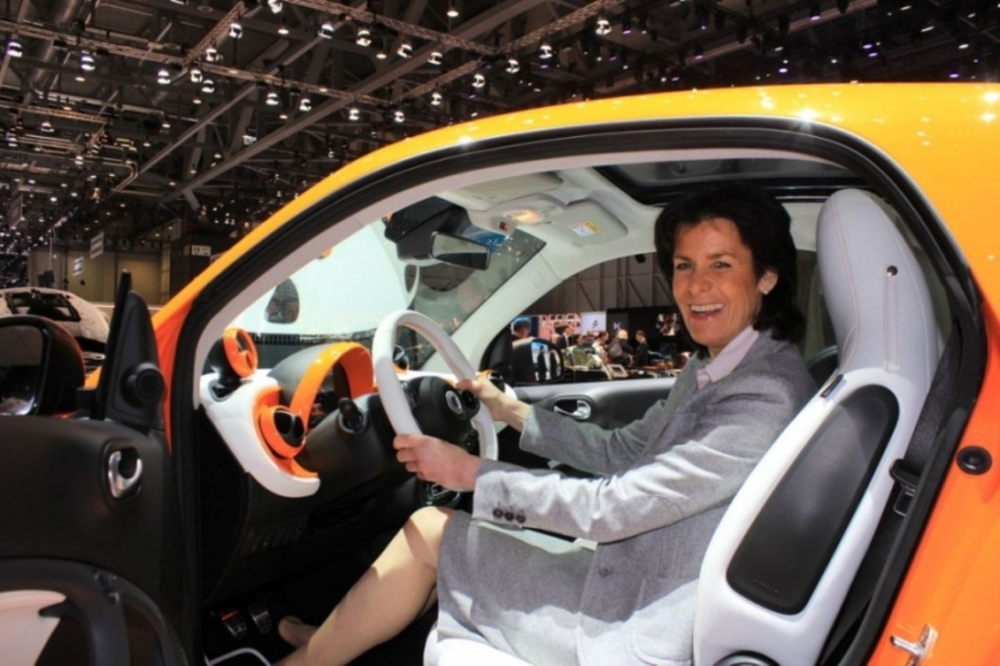 Smart fortwo tailor made und Smart Chefin Annette Winkler